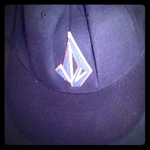 Volcom hat fitted cap
